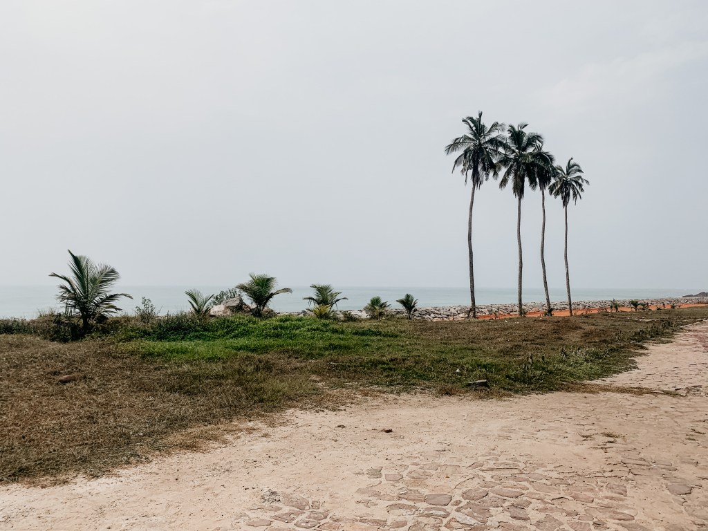 His Faithfulness Walks Beside&nbsp;Me